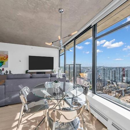 Skyview, 40Th Floor! 2Br Condo In Downtown Vancouver Exterior foto