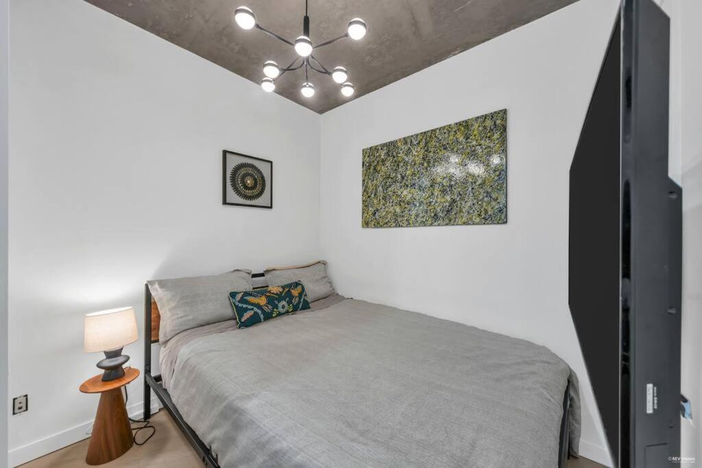 Skyview, 40Th Floor! 2Br Condo In Downtown Vancouver Exterior foto